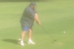 Craig-Barrett-Tees-Off